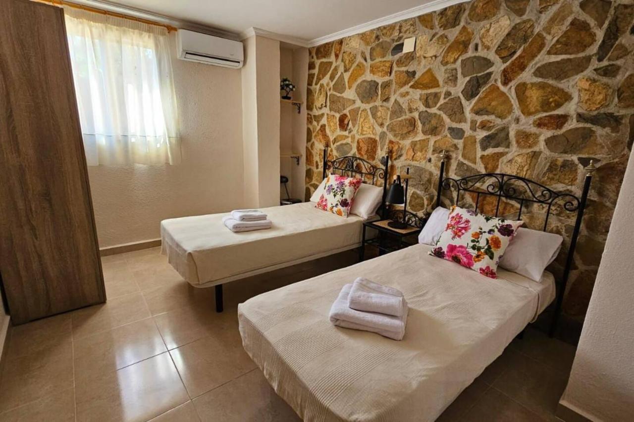 Villa Buen Estar, Piscina, Barbacoa, Jacuzzi En Valencia à Turís Extérieur photo