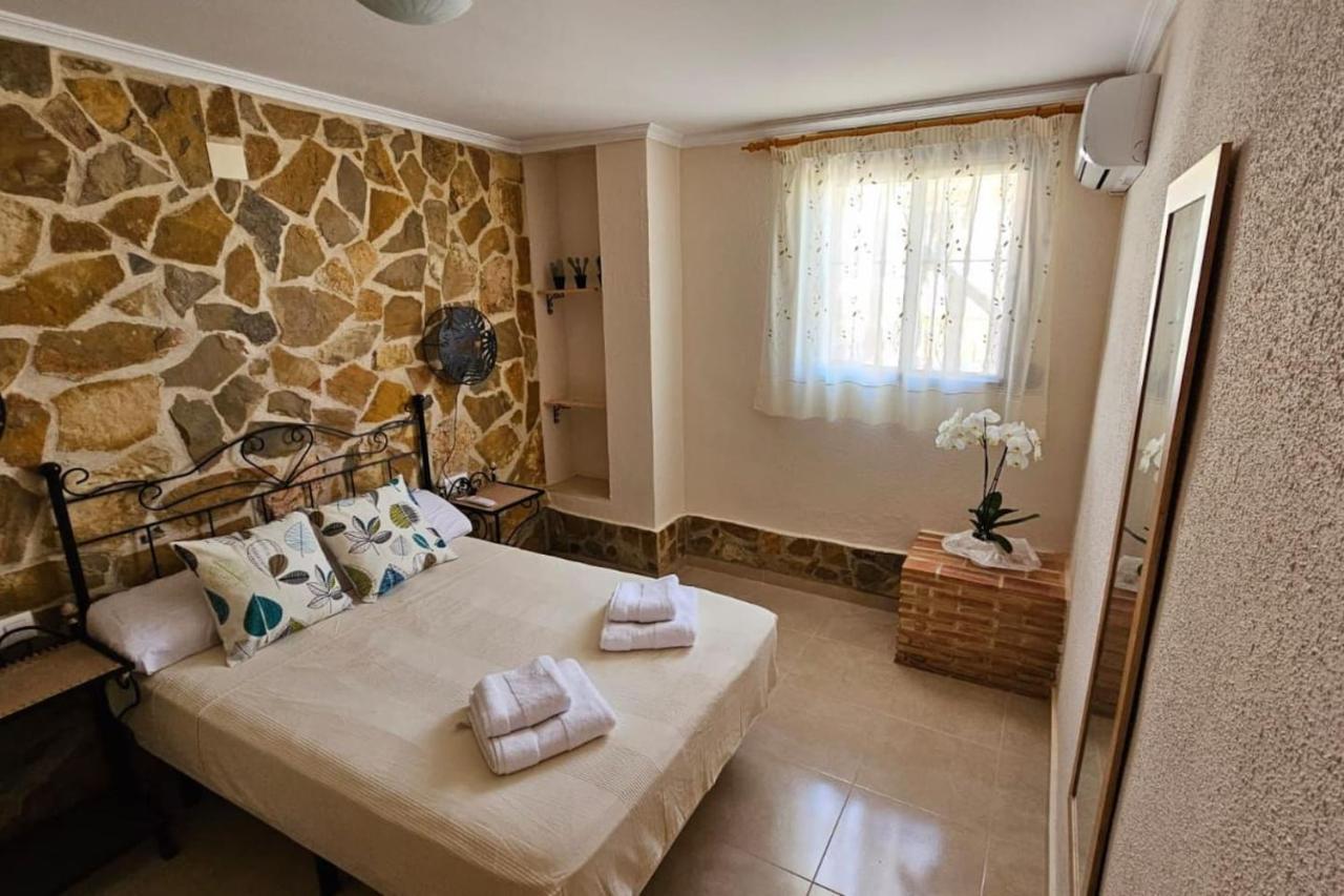 Villa Buen Estar, Piscina, Barbacoa, Jacuzzi En Valencia à Turís Extérieur photo