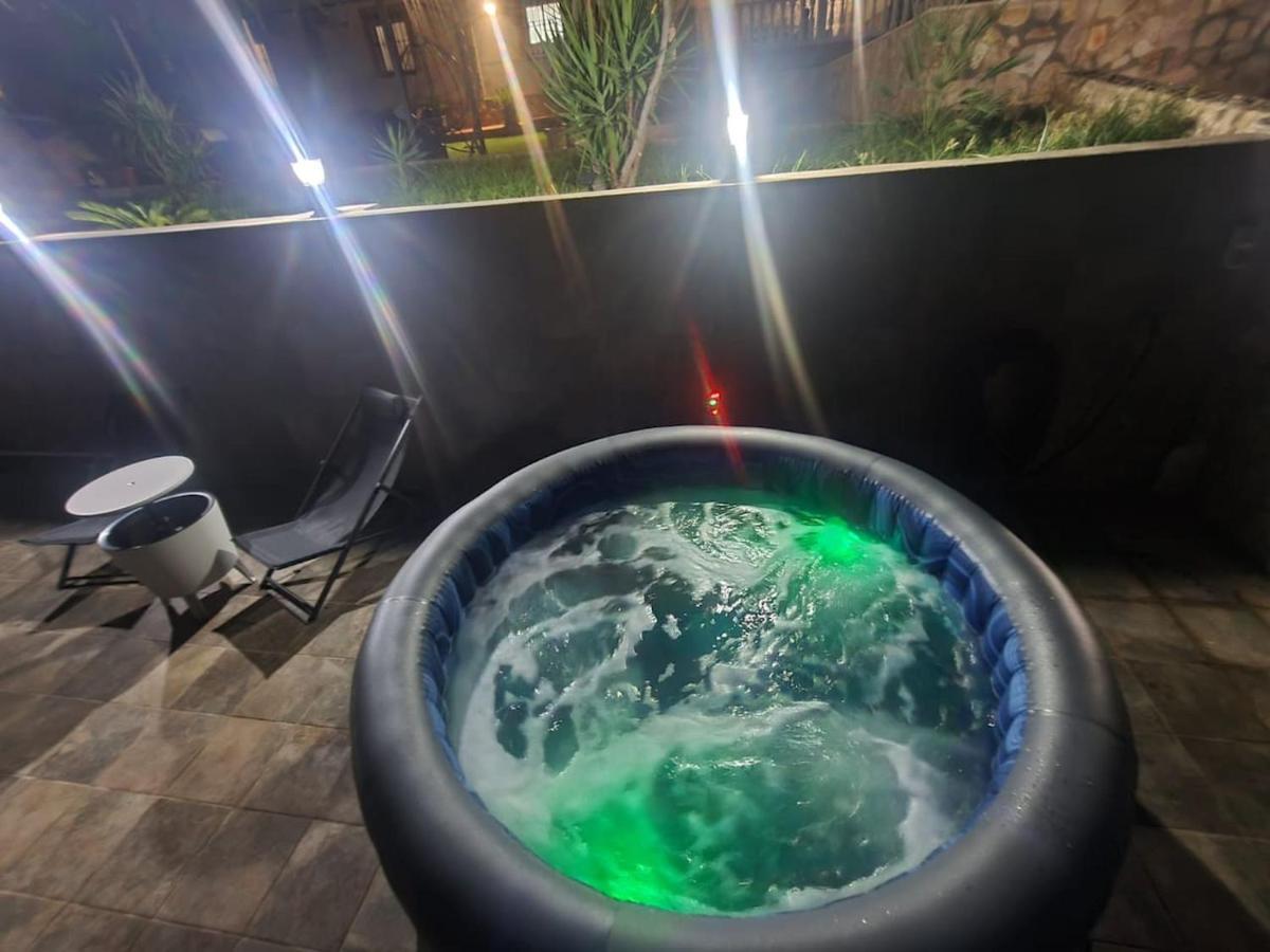 Villa Buen Estar, Piscina, Barbacoa, Jacuzzi En Valencia à Turís Extérieur photo